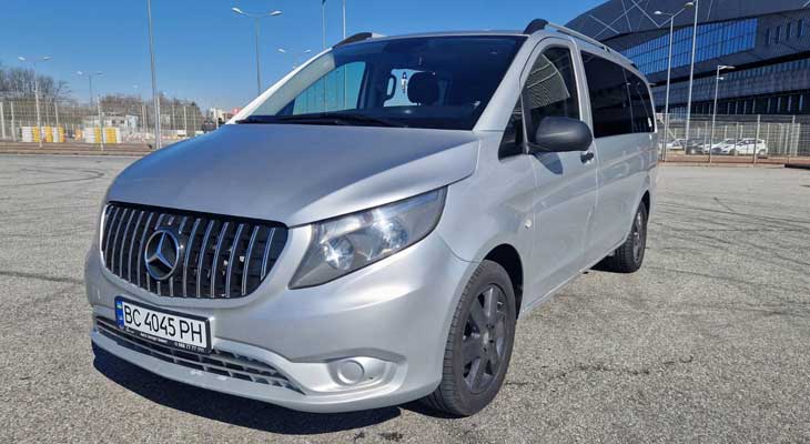 Мінівен Mercedes Vito Львів Оренда мінівена Mercedes Vito ціна у Львові
